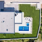 Maem * Пула